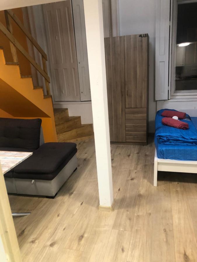 7Dab Rotten 4B3 Contactless Self Check-In Budapest Exteriör bild